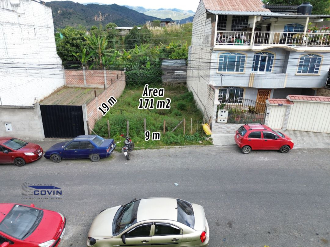Vendo terreno plano en Loja, Zarzas I ⛰️
