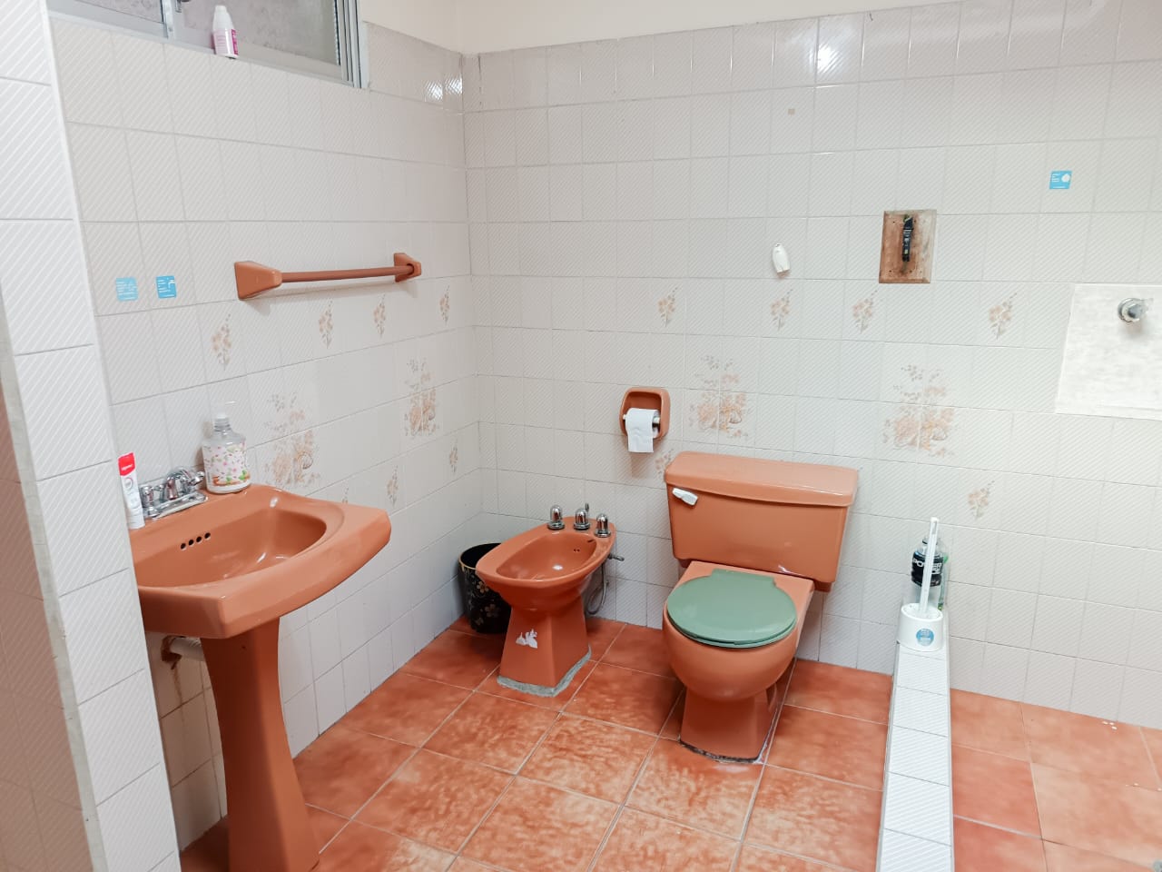 Vendo propiedad residencial y comercial en el centro de Loja