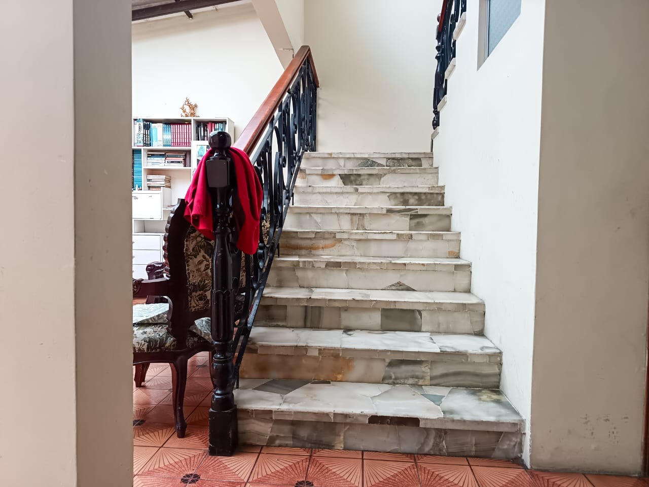 Vendo propiedad residencial y comercial en el centro de Loja