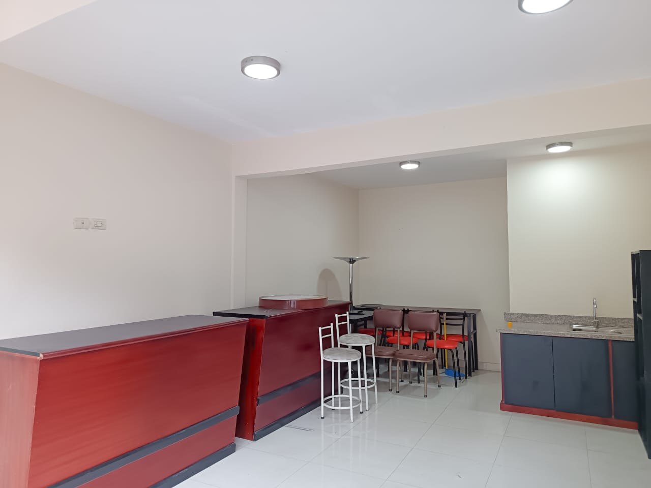 Vendo propiedad residencial y comercial en el centro de Loja