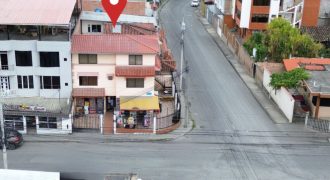 ¡OPORTUNIDAD DE INVERSIÓN EN LOJA !  CASA ESQUINERA EN VENTA EN ÉPOCA
