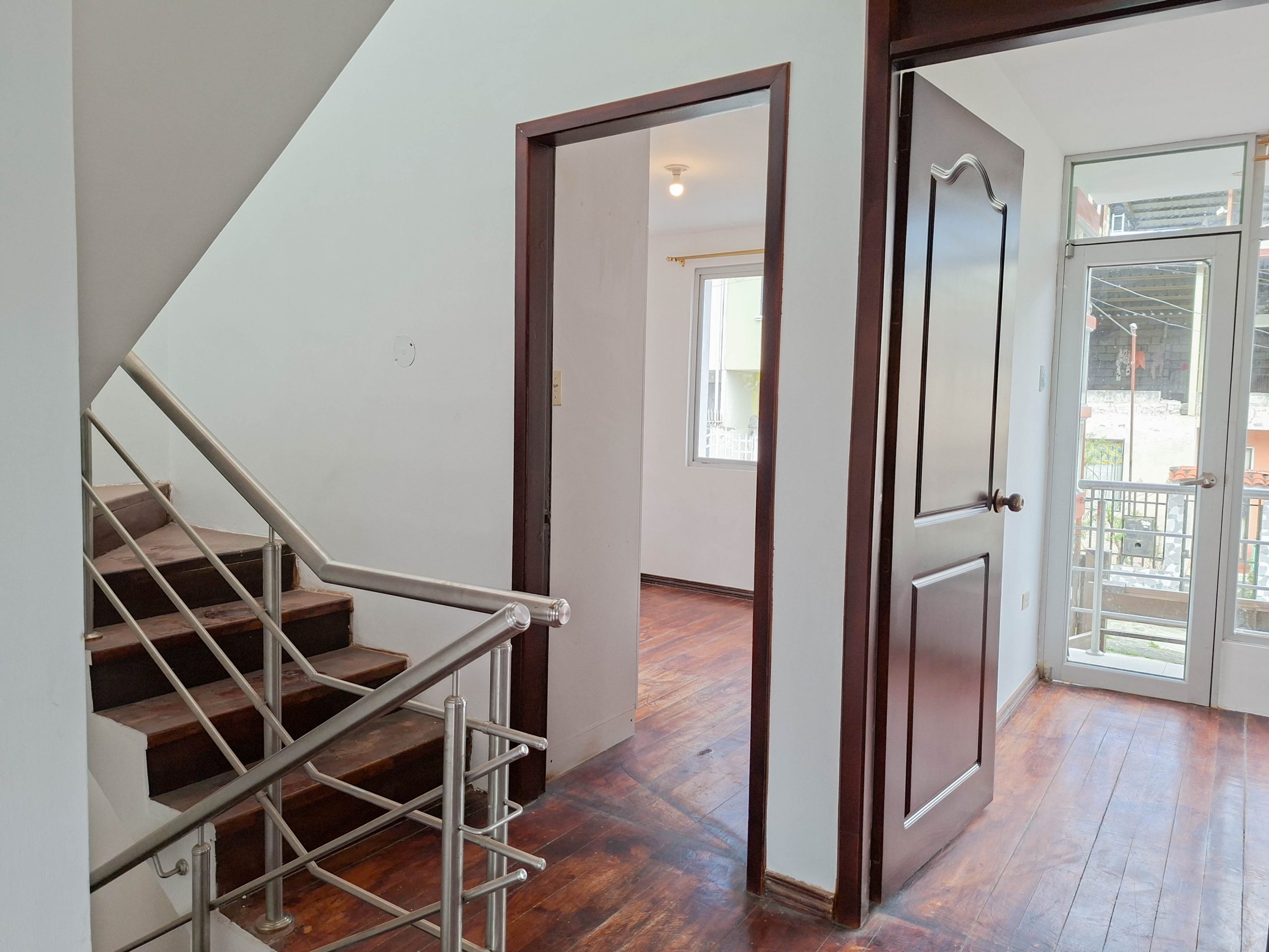 CASA EN VENTA EN COLINAS DEL NORTE | EN LOJA