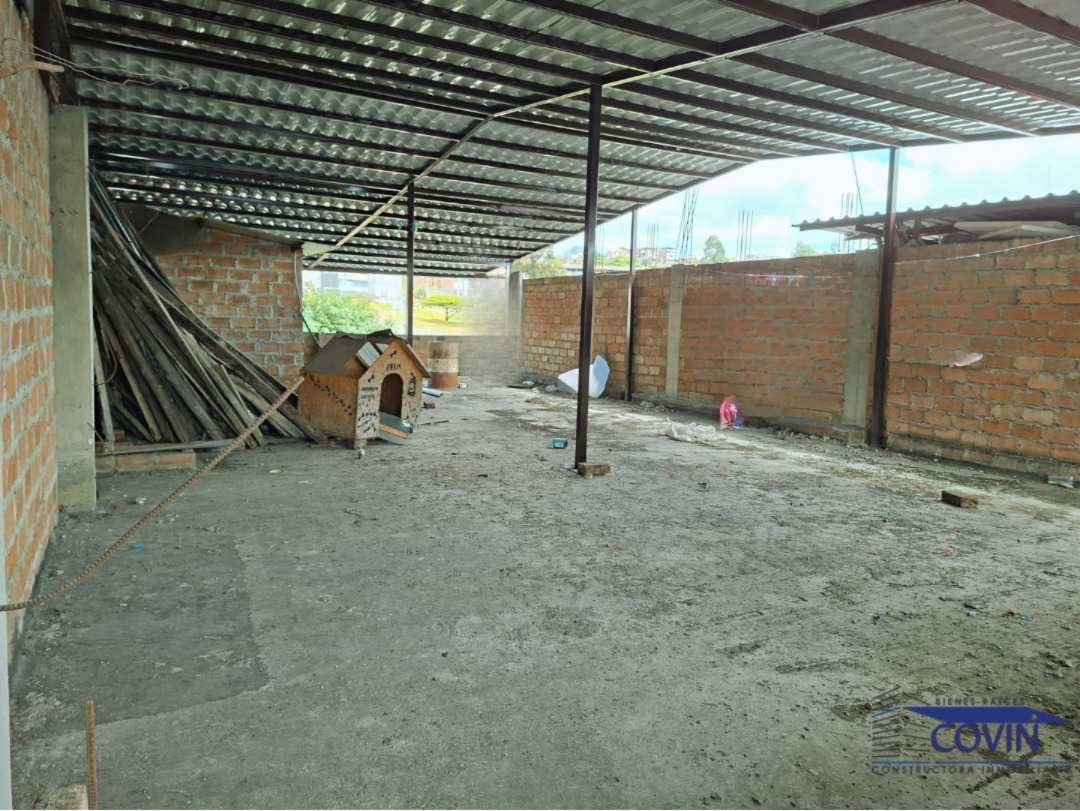 CASA RENTERA EN VENTA | UNE ETAPA II – LOJA