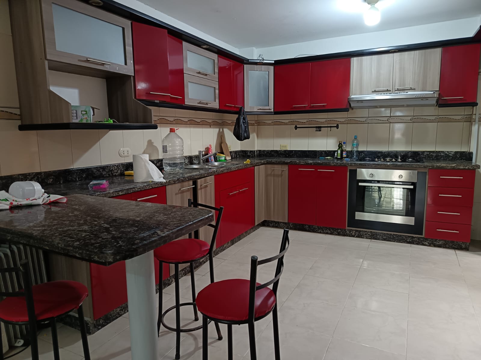 CASA RENTERA DE OPORTUNIDAD EN SAUCES NORTE – LOJA | 2 DEPARTAMENTOS + LOCAL