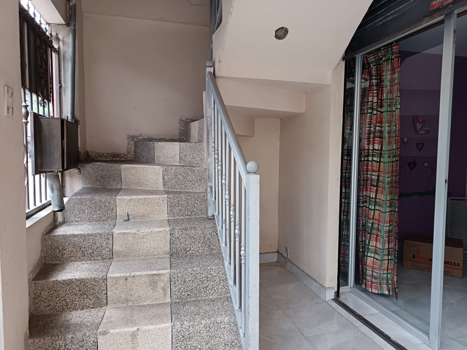 CASA RENTERA DE OPORTUNIDAD EN SAUCES NORTE – LOJA | 2 DEPARTAMENTOS + LOCAL
