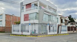 CASA EXCLUSIVA DE VENTA EN AMABLE MARÍA