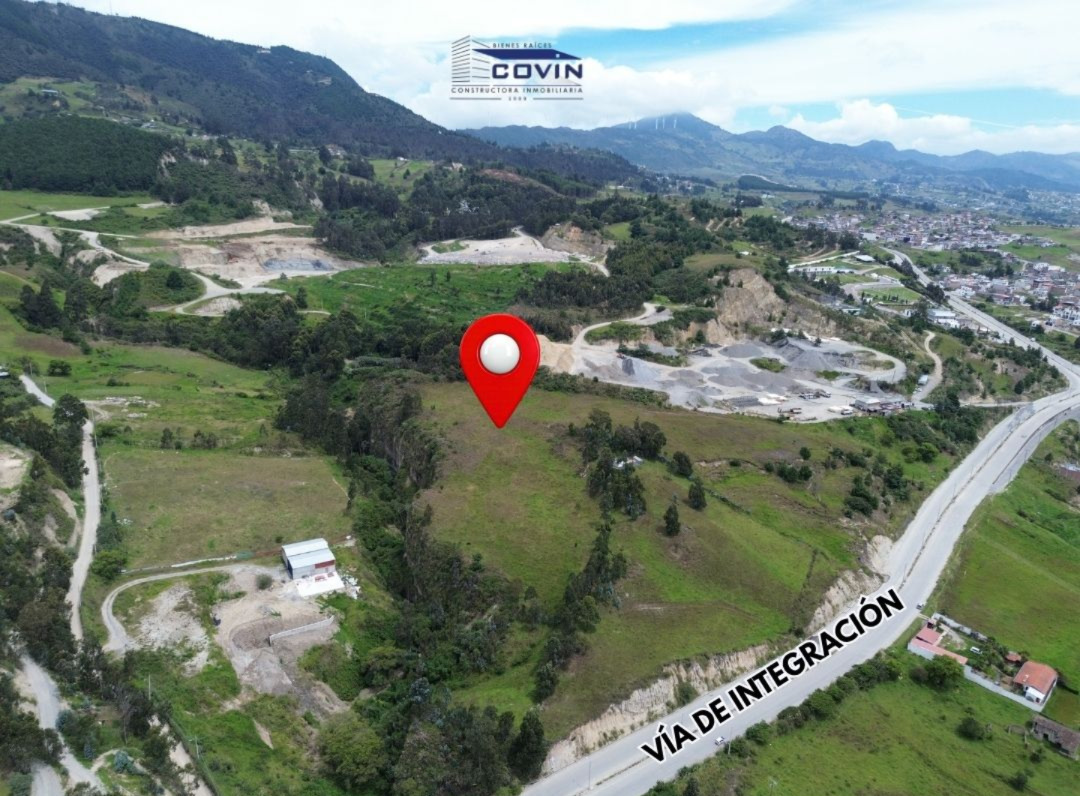 ️ TERRENO PARA CONSTRUCTORES O INVERSIONISTAS EN LOJA – PUNZARA