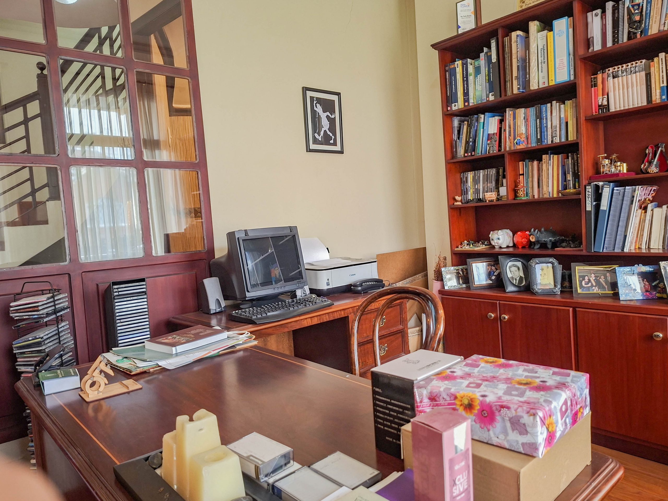 ️ CONFORTABLE CASA RESIDENCIAL DE VENTA –- AV. OCCIDENTAL DE LOJA