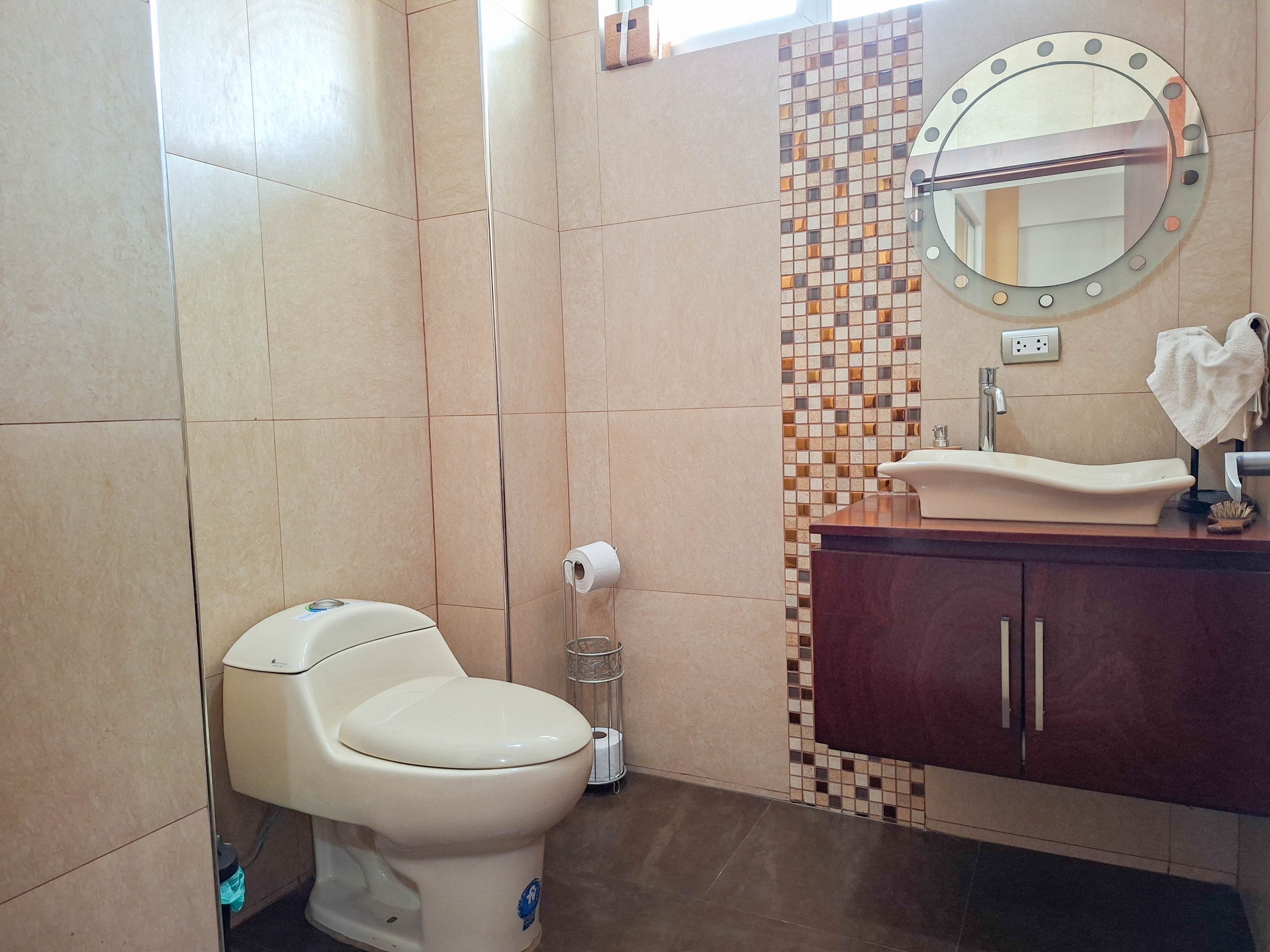 CASA EXCLUSIVA DE VENTA EN AMABLE MARÍA