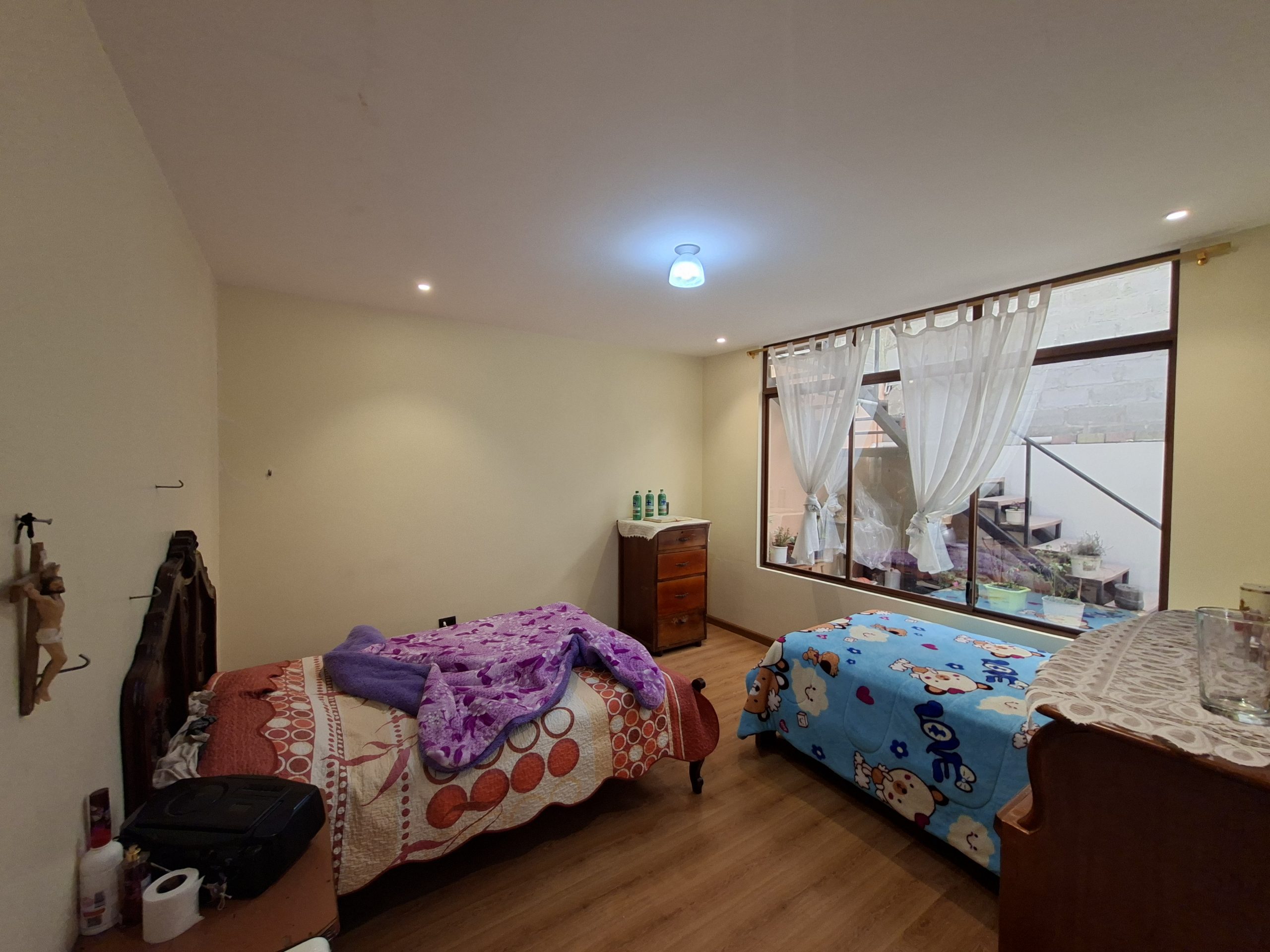 ️ PROPIEDAD CON DOS CONSTRUCCIONES DE VENTA EN LOJA-BORJA – CERCA AL TERMINAL