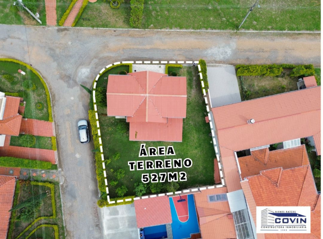 VENDO CASA EN HACIENDA COUNTRY CLUB – MALACATOS – LOJA