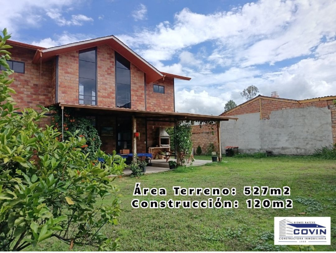 VENDO CASA EN HACIENDA COUNTRY CLUB – MALACATOS – LOJA