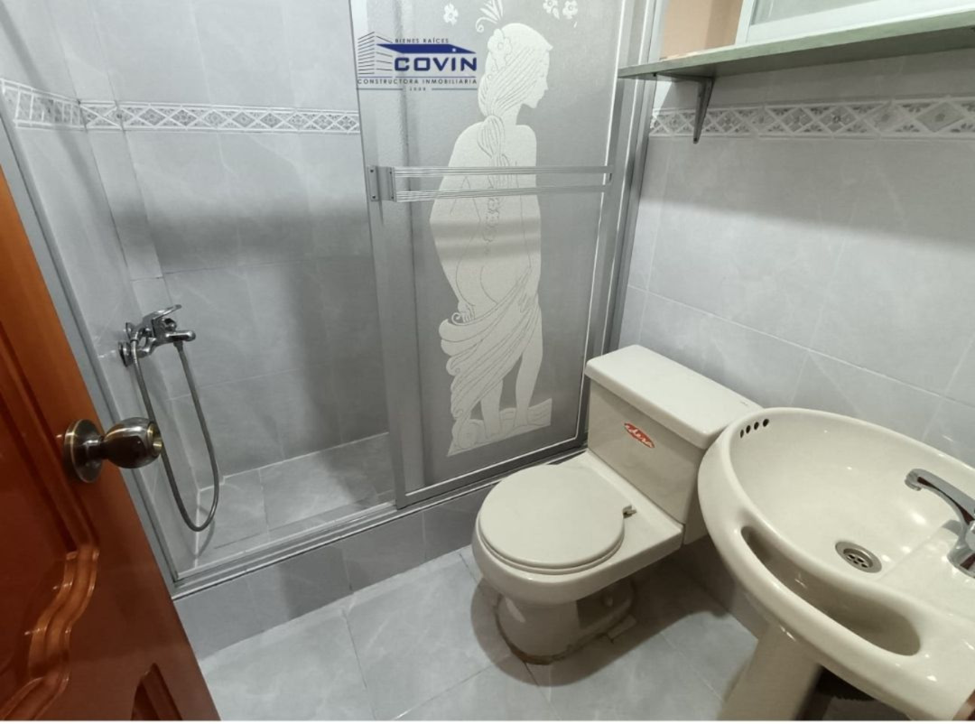 CASA RENTERA DE OPORTUNIDAD EN SAUCES NORTE – LOJA | 2 DEPARTAMENTOS + LOCAL